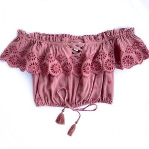 American Eagle Off the Shoulder Crop top